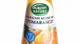 Naturalnie mętny sok Ogrody Natury z pomarańczy Zdrowie, LIFESTYLE - Pomarańcza jest najbardziej rozpowszechnionym drzewem owocowym świata! Uprawia się ją w ponad 100 krajach. W Polsce jej smak kojarzy się wyjątkowo dobrze z orientalnymi, relaksującymi wakacjami i rodzinnymi świętami Bożego Narodzenia.