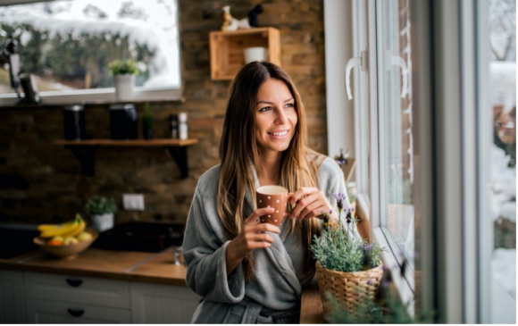 Jak szybciej wrócić do zdrowia po COVID? Zdrowie, LIFESTYLE - Covid-19 to coraz częściej nie tylko sama choroba, ale pojawiające się po niej powikłania. Jak sobie radzić, kiedy wystąpiły te powikłania? Czy można się wspomagać, aby szybciej zniknęły? Zobacz, jak wzmocnić osłabiony organizm!